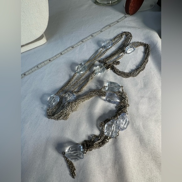 Long silvertone neck with larger ice blue beads - Picture 5 of 6